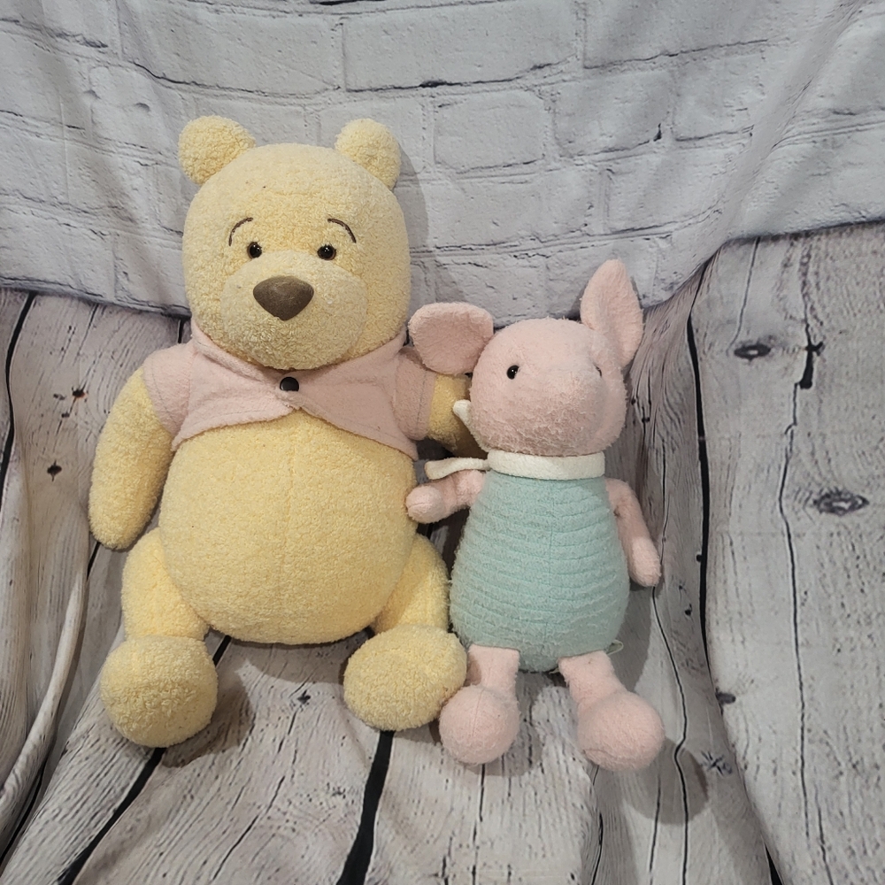 Disney Yellow Bear and Pink Piglet Plush Set